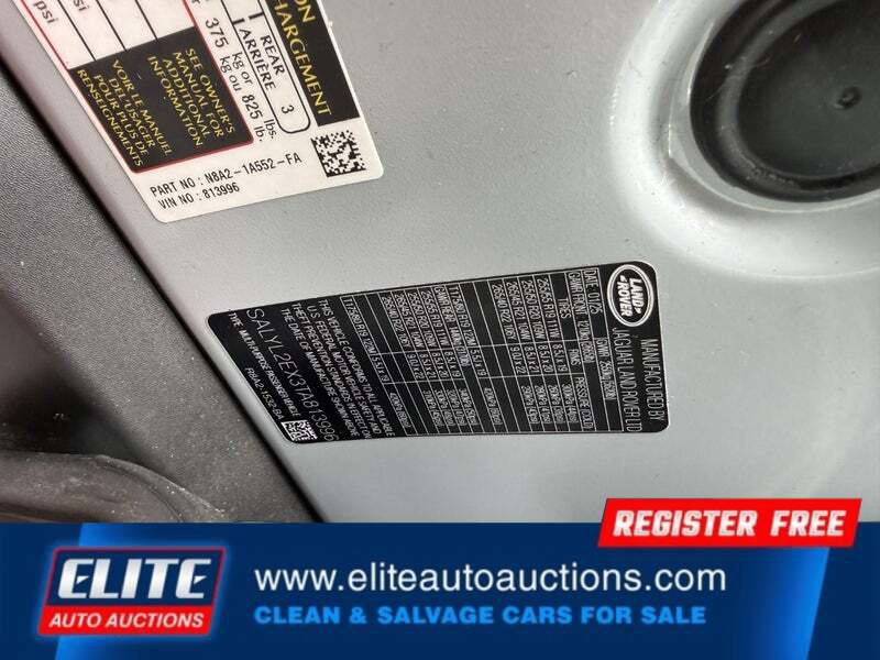 Used 2026 Land Rover Range Rover Velar Dynamic SE image 18