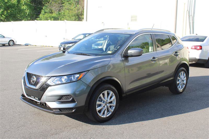 Used 2021 Nissan Rogue Sport SV FWD image 4