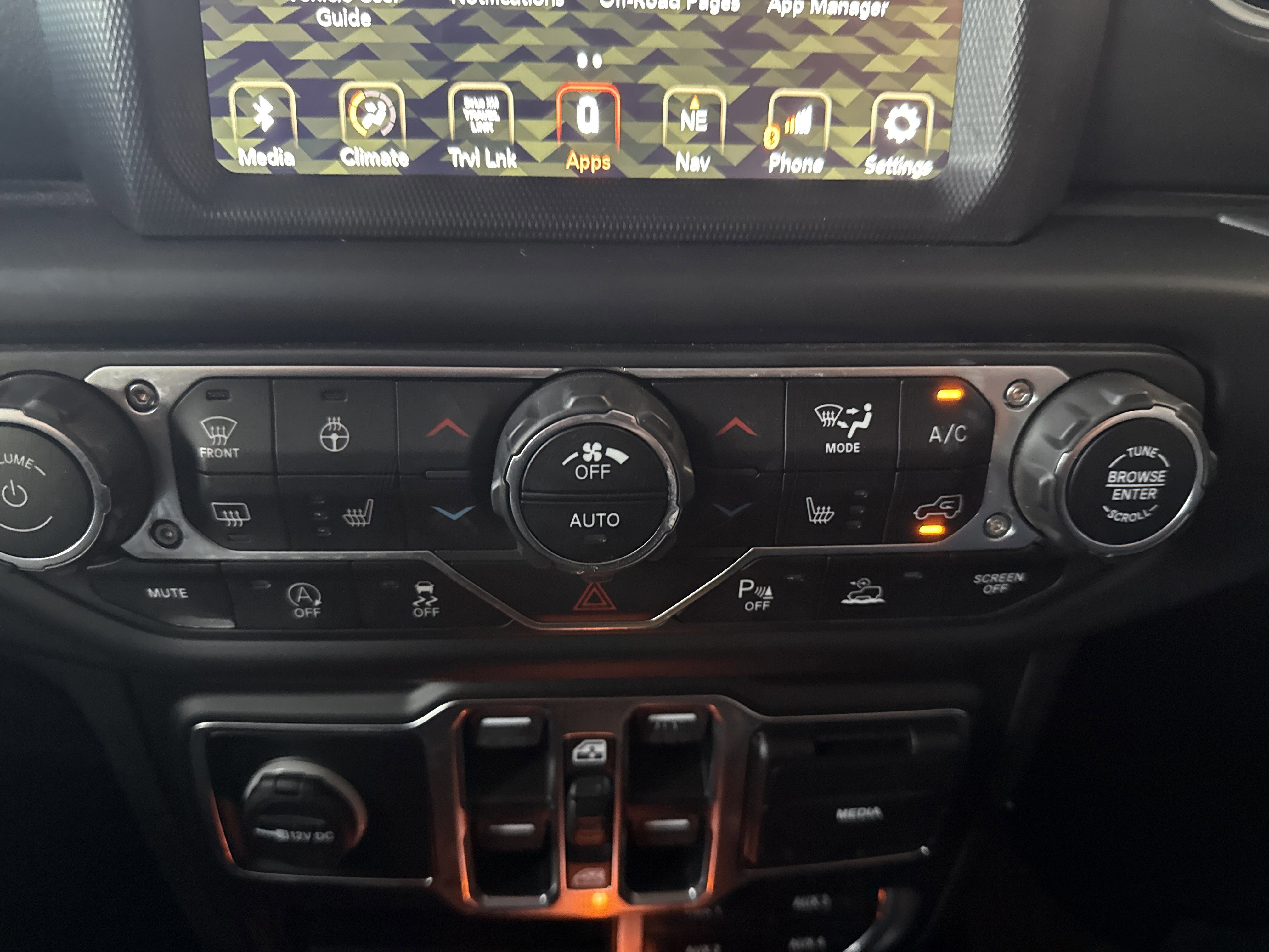 Used 2020 Jeep Gladiator Overland image 20