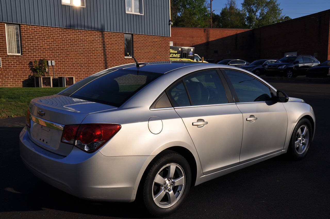 Used 2012 Chevrolet Cruze LS w/ Connectivity Package FWD image 8