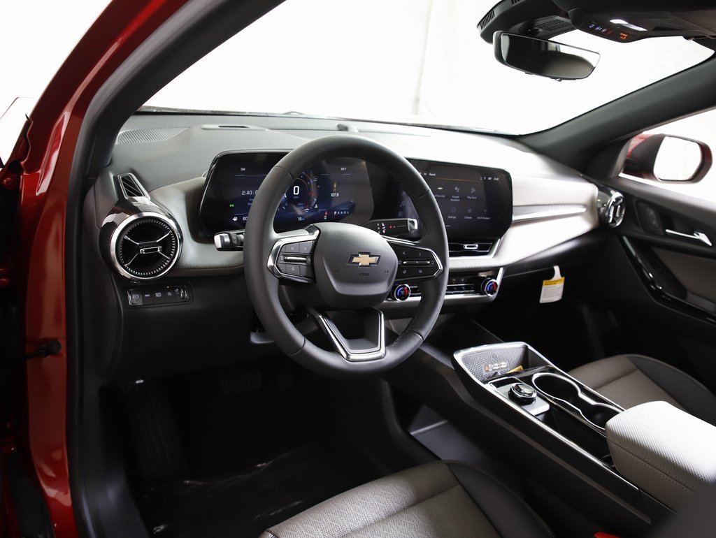 New 2026 Chevrolet Equinox LT w/ Convenience Package II image 13