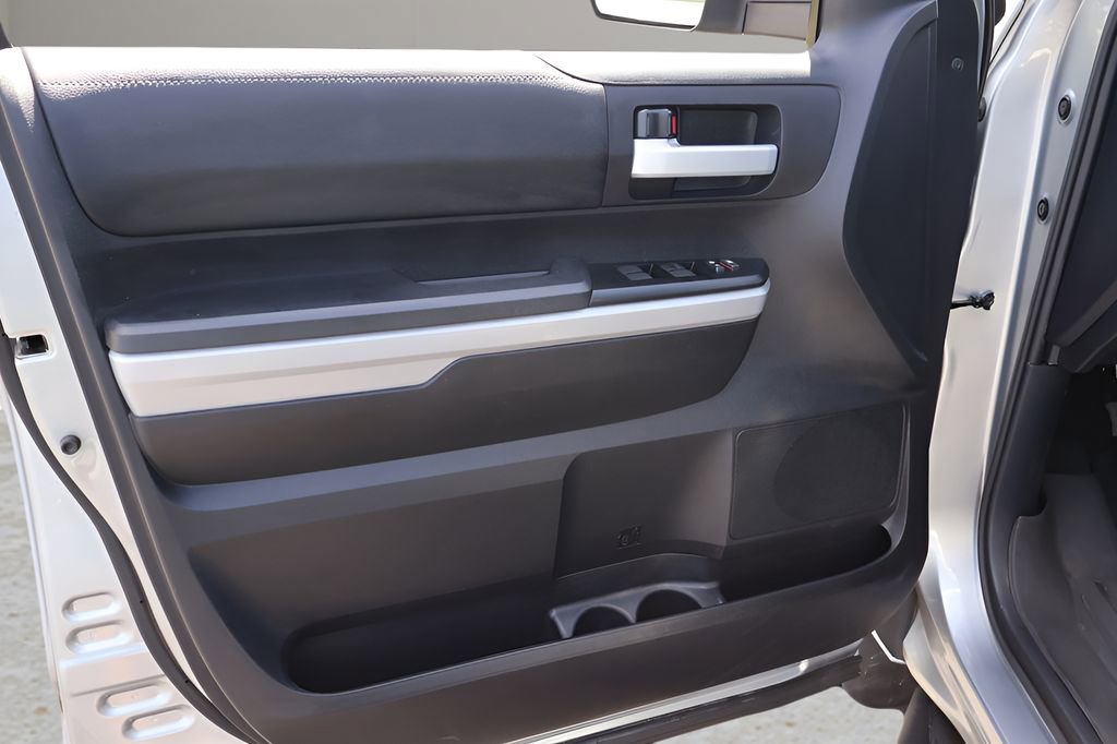 Certified 2021 Toyota Tundra SR5 image 9