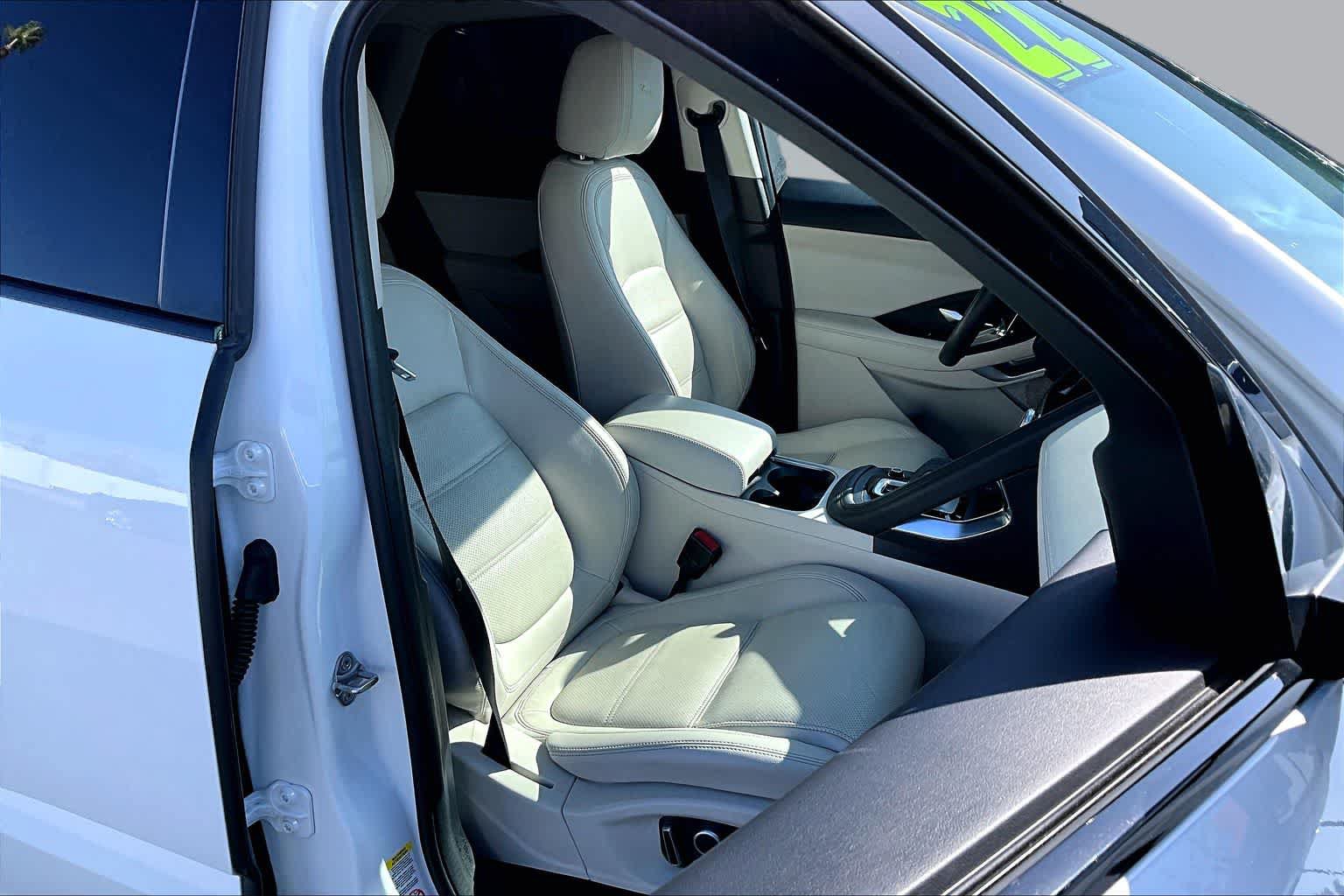 Used 2022 Jaguar E-PACE SE AWD/4WD image 9