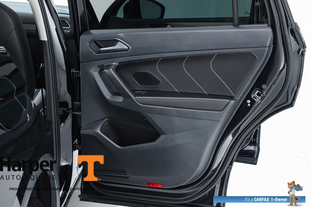 Used 2023 Volkswagen Tiguan SE w/ Panoramic Sunroof Package FWD image 68