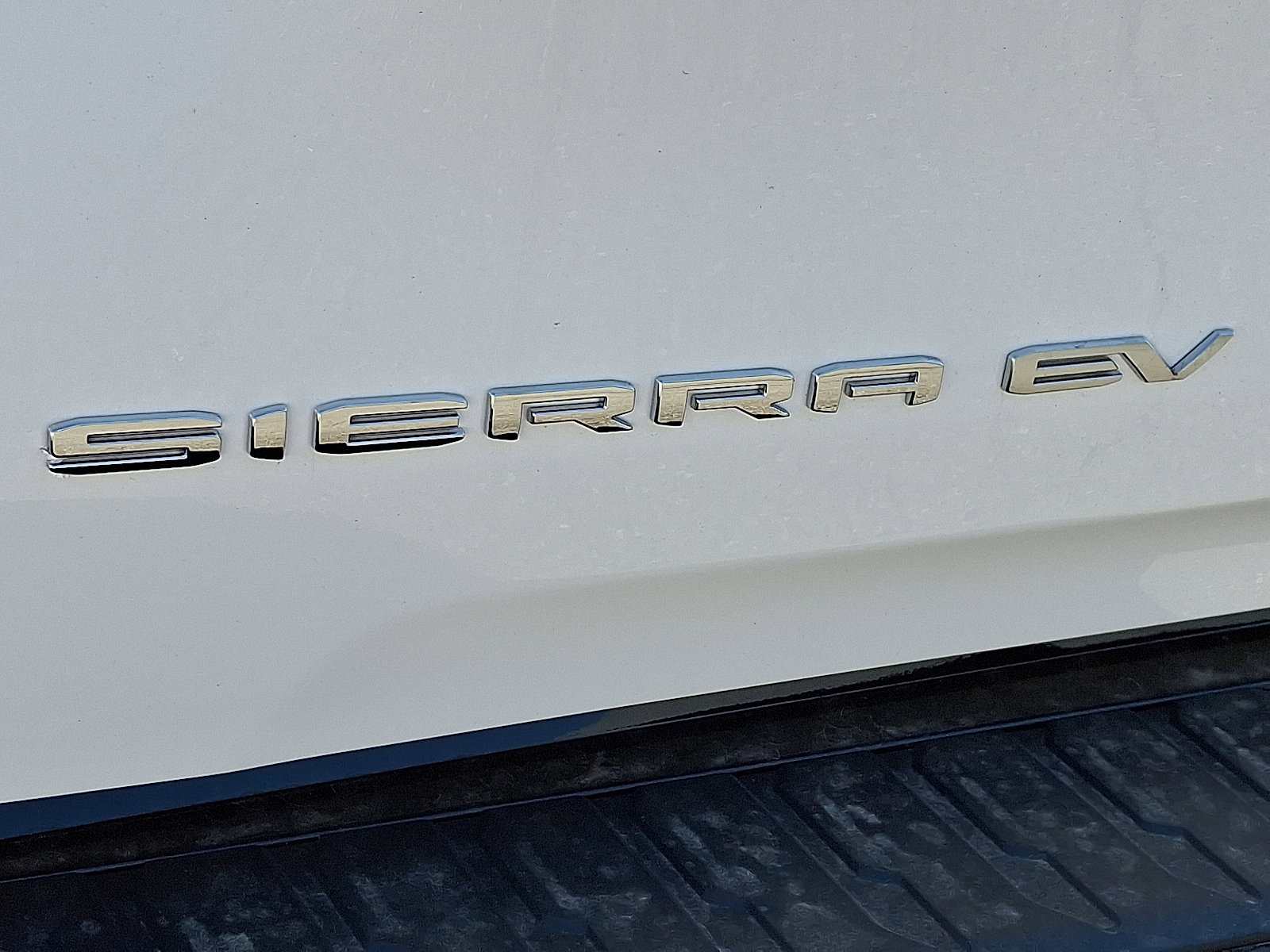 New 2026 GMC Sierra EV Elevation image 11