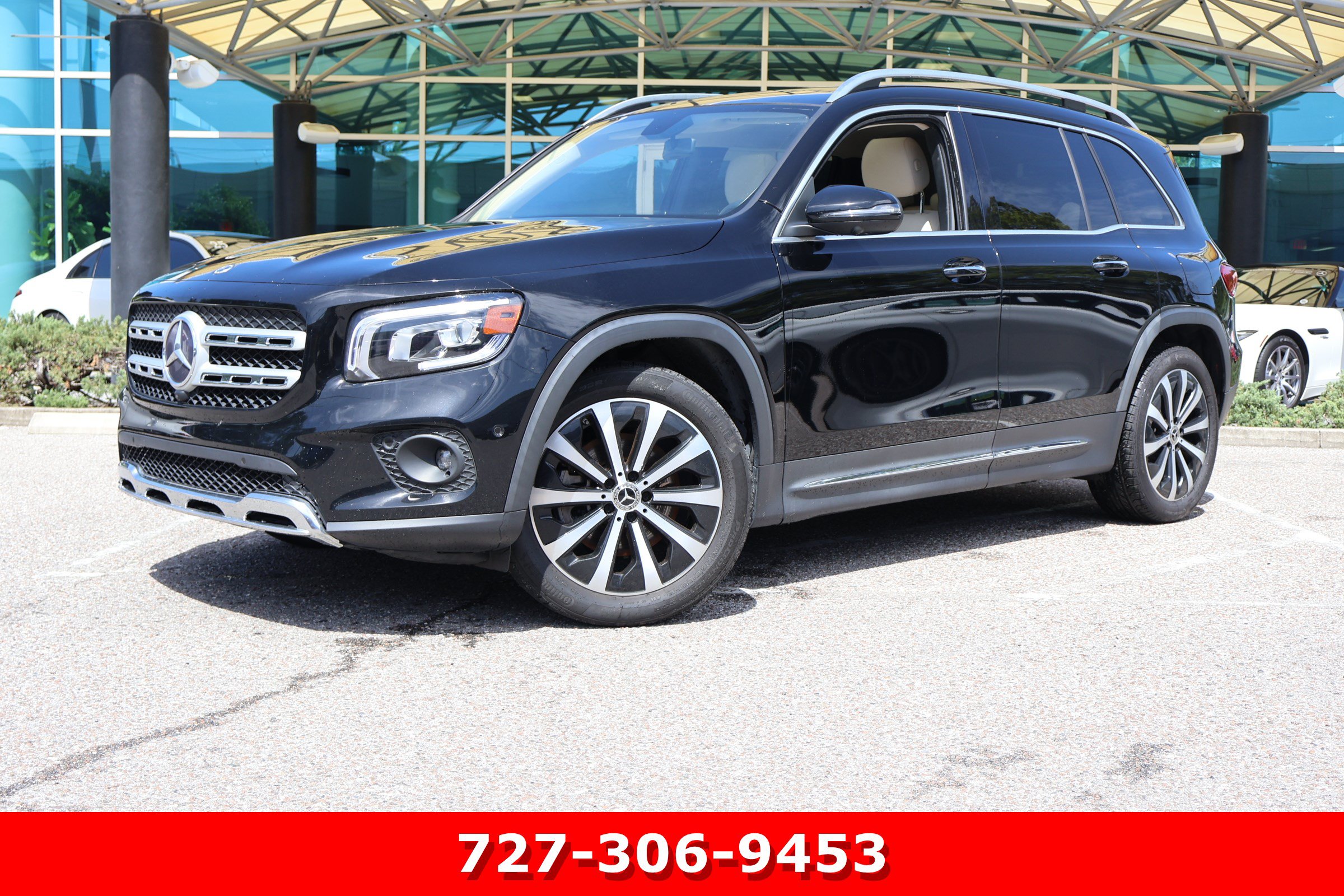 Used 2023 Mercedes-Benz GLB 250 4MATIC w/ Premium Package