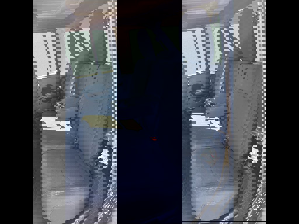 Used 2023 Jeep Wrangler Unlimited image 14