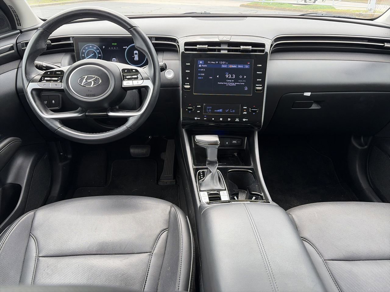 Used 2022 Hyundai Tucson SEL w/ Convenience + Premium Package AWD/4WD image 2