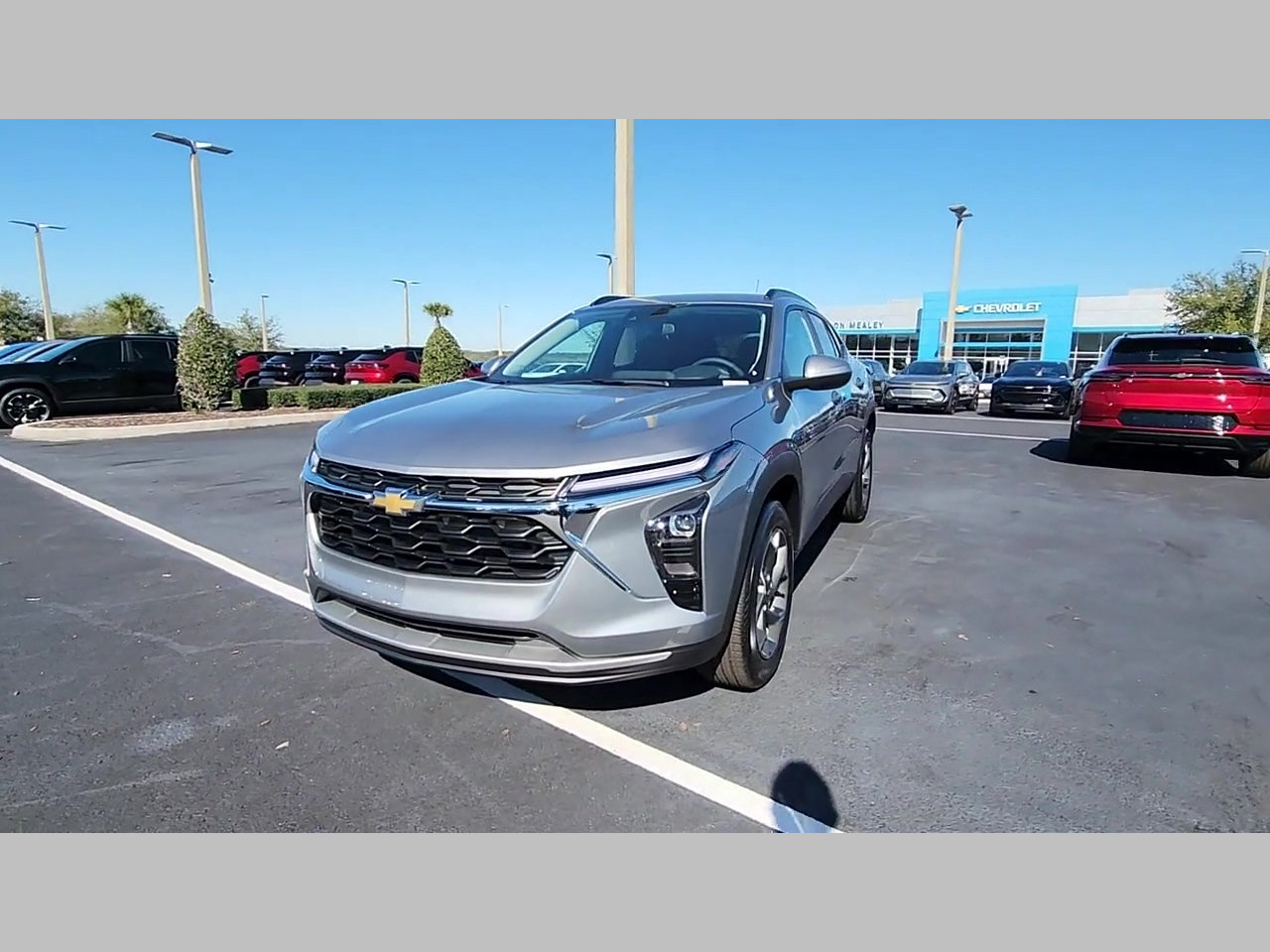 New 2026 Chevrolet Trax LT w/ Driver Confidence Package FWD image 25