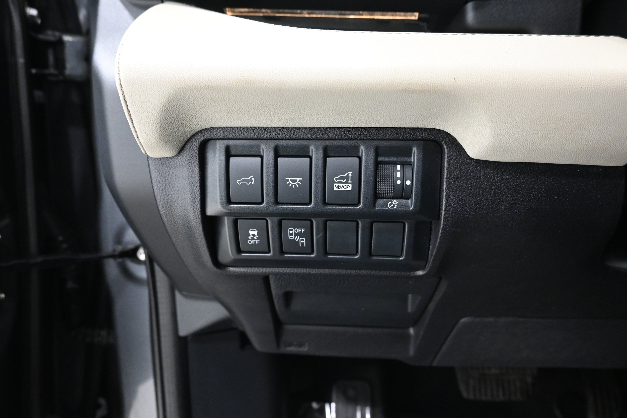 Used 2021 Subaru Ascent Touring w/ Popular Package #2A AWD/4WD image 6