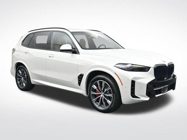 New 2026 BMW X5 xDrive40i w/ M Sport Package AWD/4WD image 2