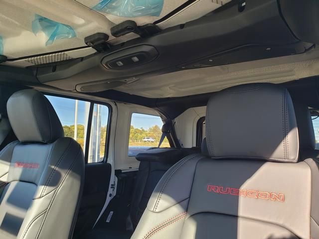 New 2026 Jeep Wrangler Unlimited Rubicon w/ Safety Group image 19
