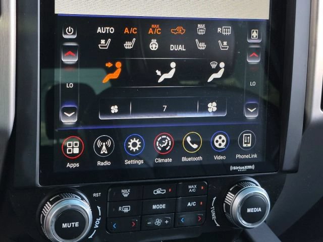 Used 2019 Ford F250 Platinum w/ Platinum Ultimate Package AWD/4WD image 27