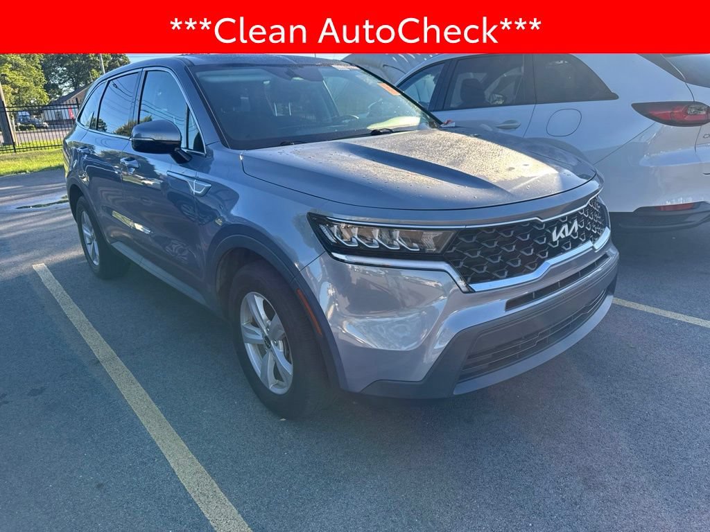 Used 2022 Kia Sorento LX FWD image 3