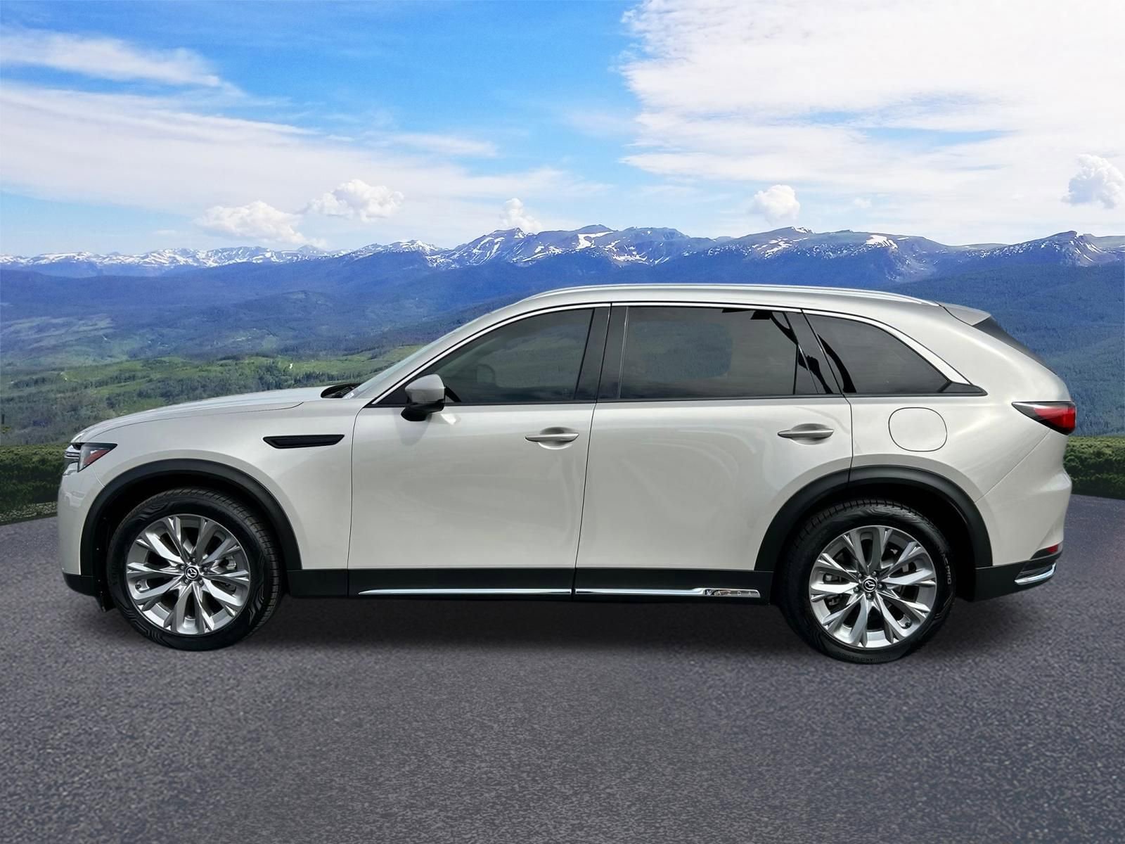 Used 2024 MAZDA CX-90 3.3 Turbo w/ Premium Package image 2