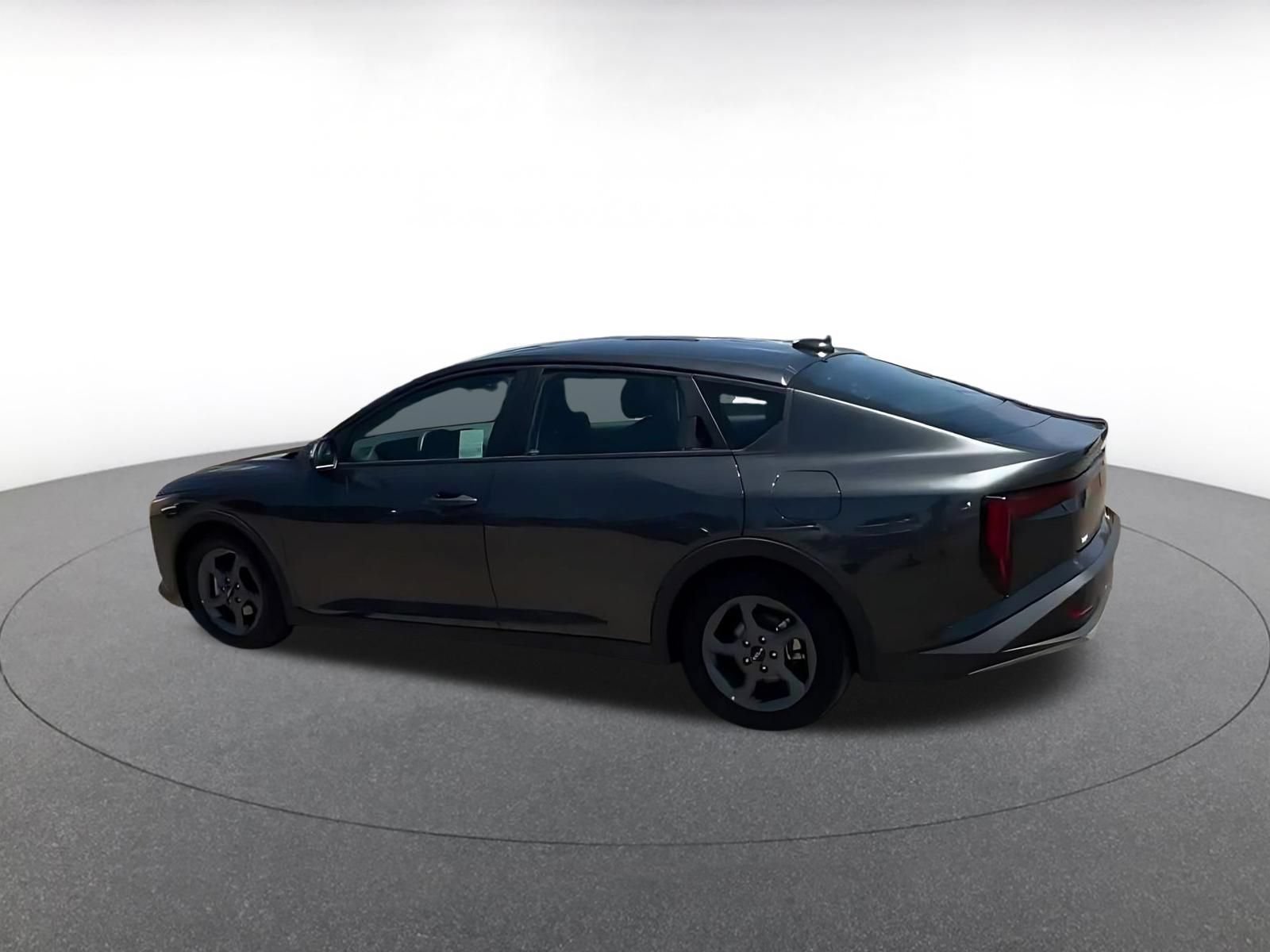Used 2025 Kia K4 FWD image 10