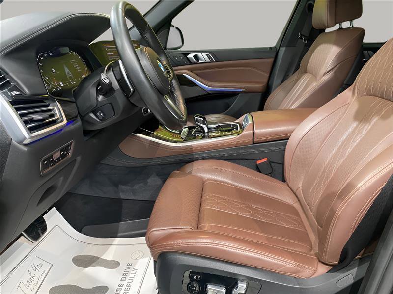 Used 2019 BMW X5 xDrive50i w/ M Sport Package image 10