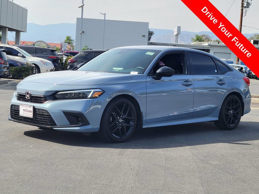 Used 2022 Honda Civic Sport image 2
