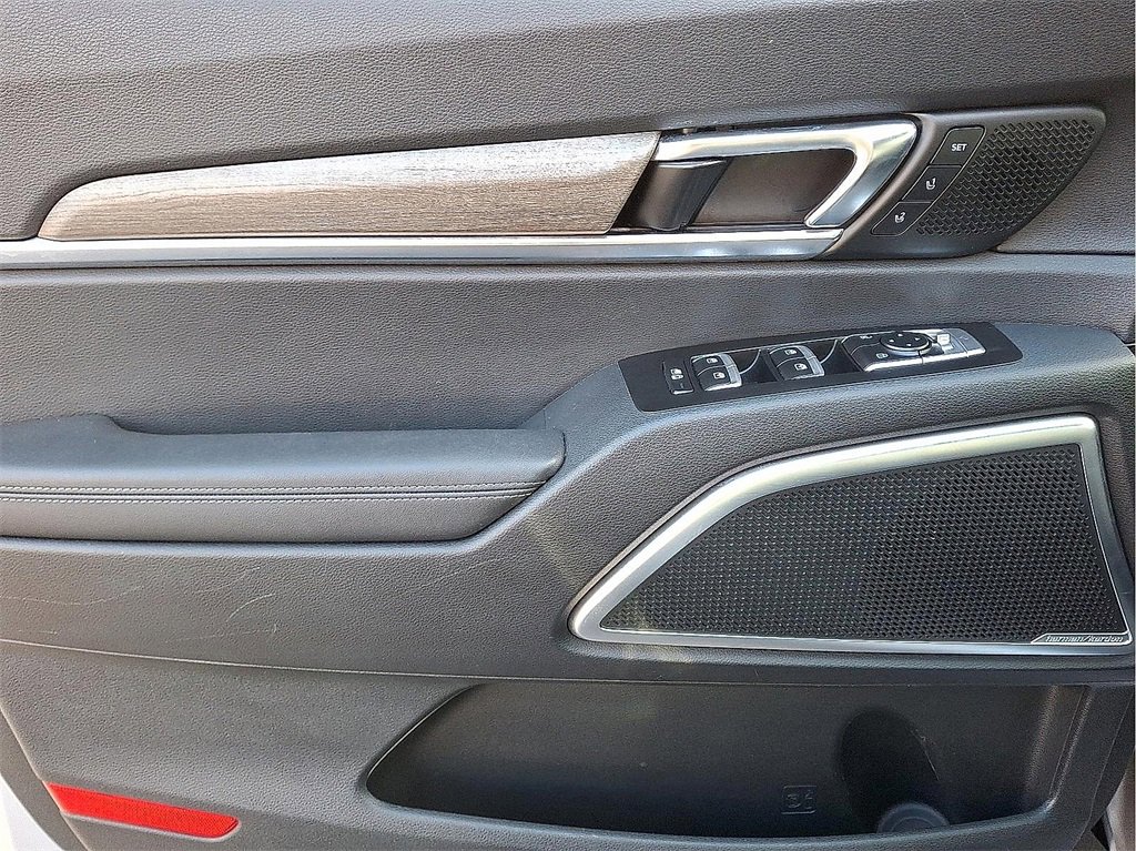 Used 2022 Kia Telluride SX w/ SX Prestige Package image 13