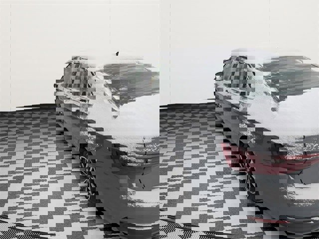 Used 2025 Volkswagen Jetta SE image 5