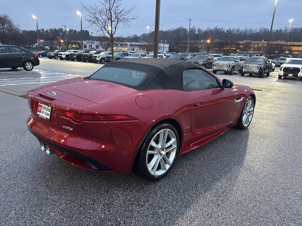 Used 2016 Jaguar F-TYPE S image 3
