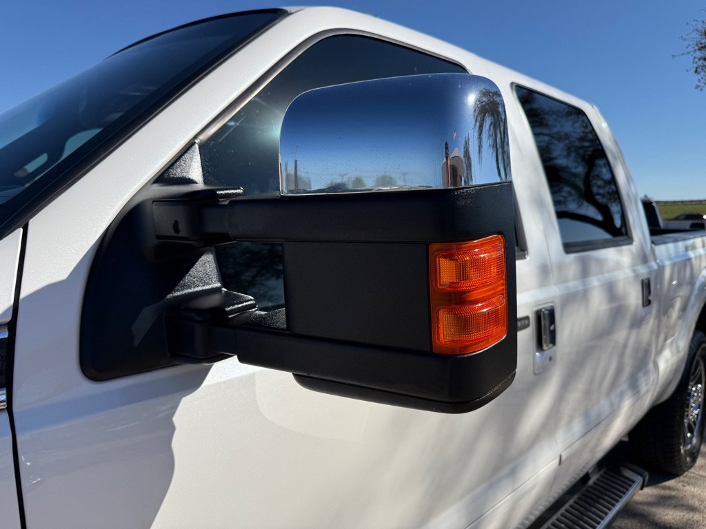 Used 2014 Ford F250 Platinum w/ FX4 Off-Road Package AWD/4WD image 12