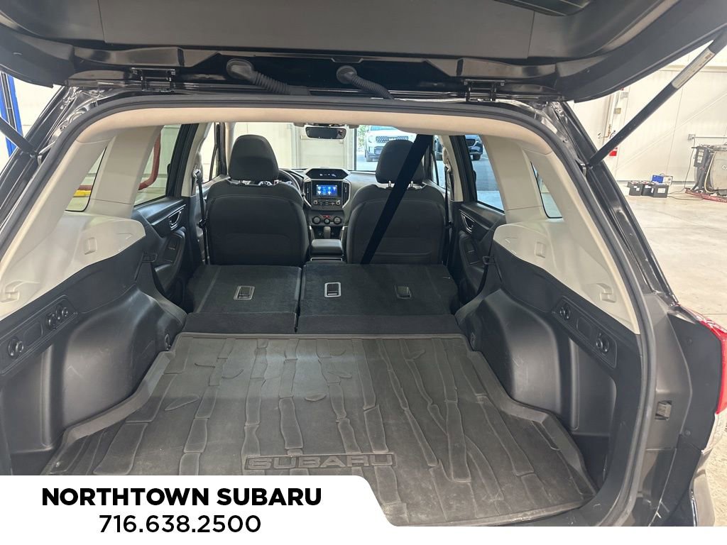 Used 2020 Subaru Forester Premium AWD/4WD image 23