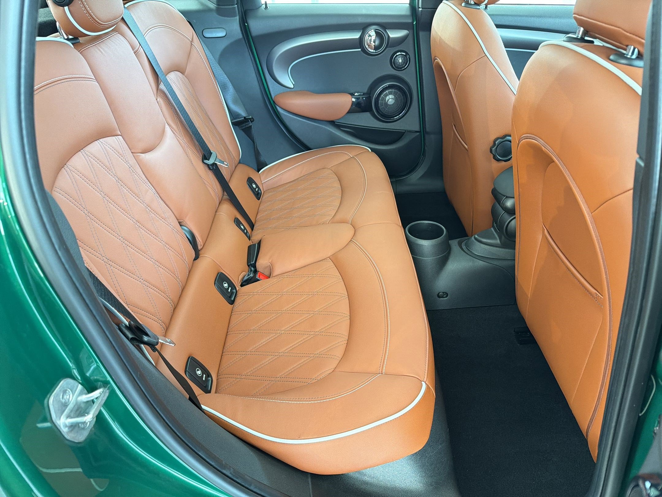 Certified 2024 MINI Cooper S FWD image 29
