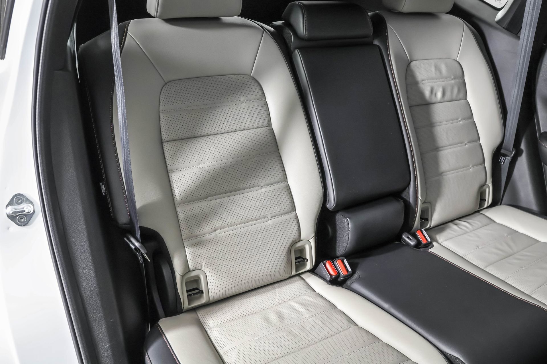 Used 2023 Honda CR-V Sport Touring image 41