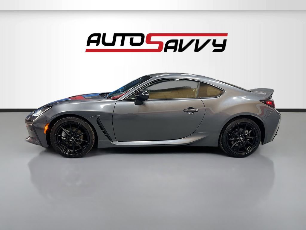 Used 2024 Toyota GR86 Premium image 4
