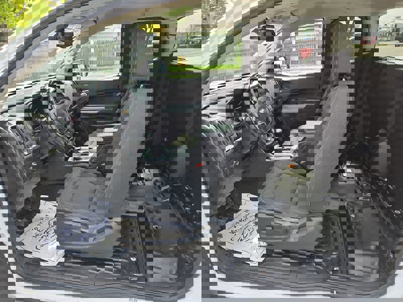 Used 2021 Chevrolet Colorado LT w/ Fleet Safety Package image 10