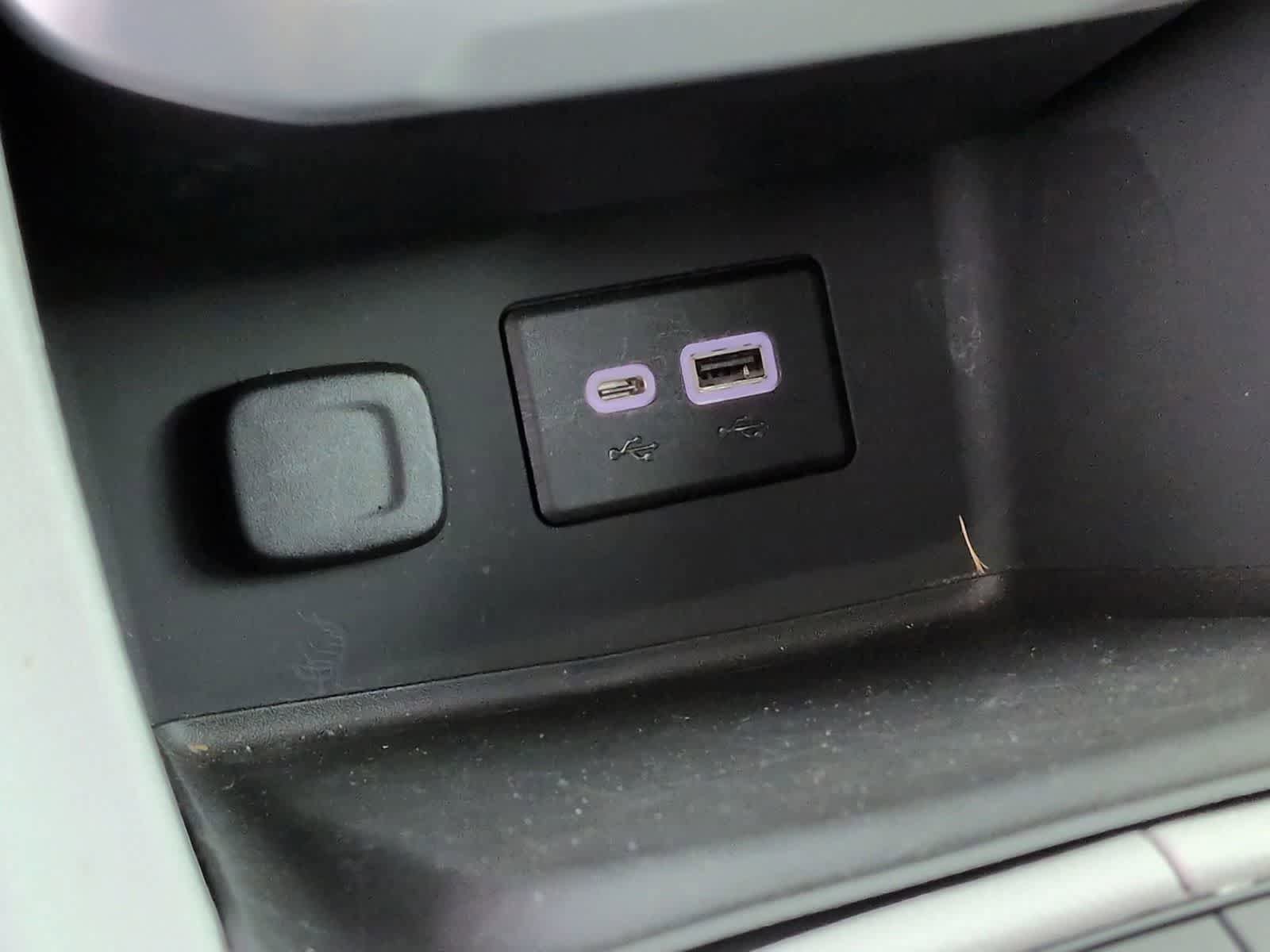 Used 2022 GMC Acadia SLE AWD/4WD image 30
