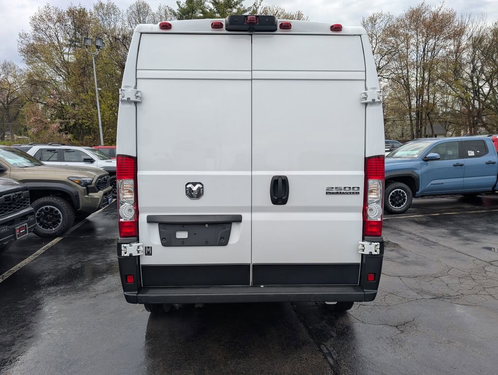 Used 2025 RAM ProMaster 2500 w/ Convenience Group FWD image 6