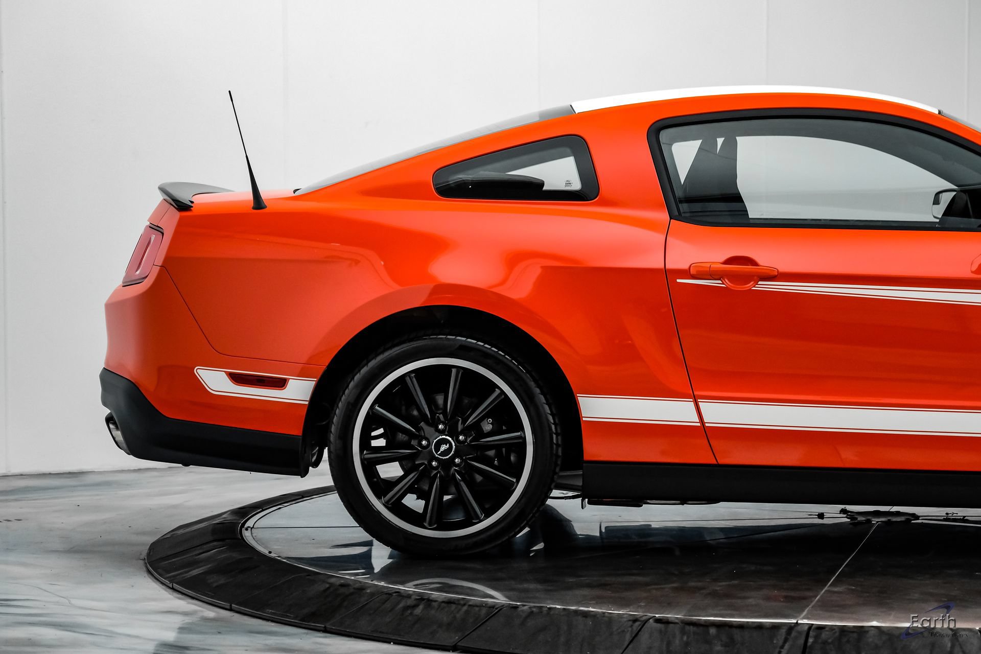 Used 2012 Ford Mustang Boss 302 w/ Boss 302 Accessory Pkg RWD image 20