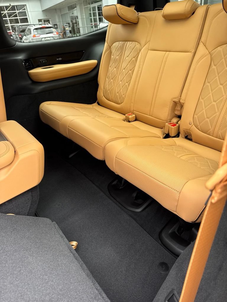 New 2026 Jeep Grand Wagoneer Summit AWD/4WD image 14