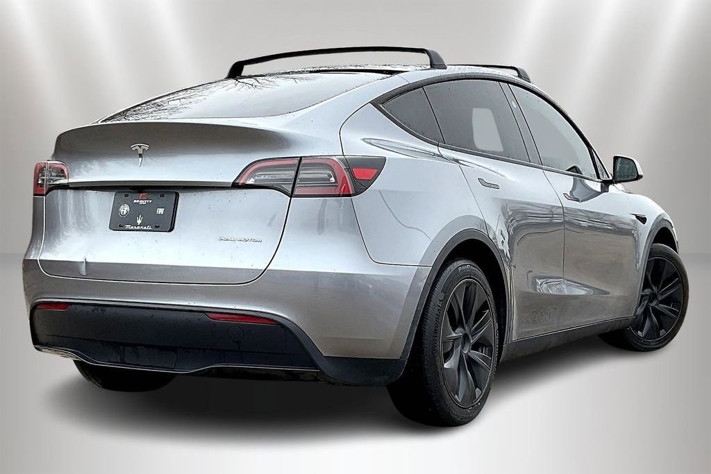 Used 2024 Tesla Model Y Long Range image 6