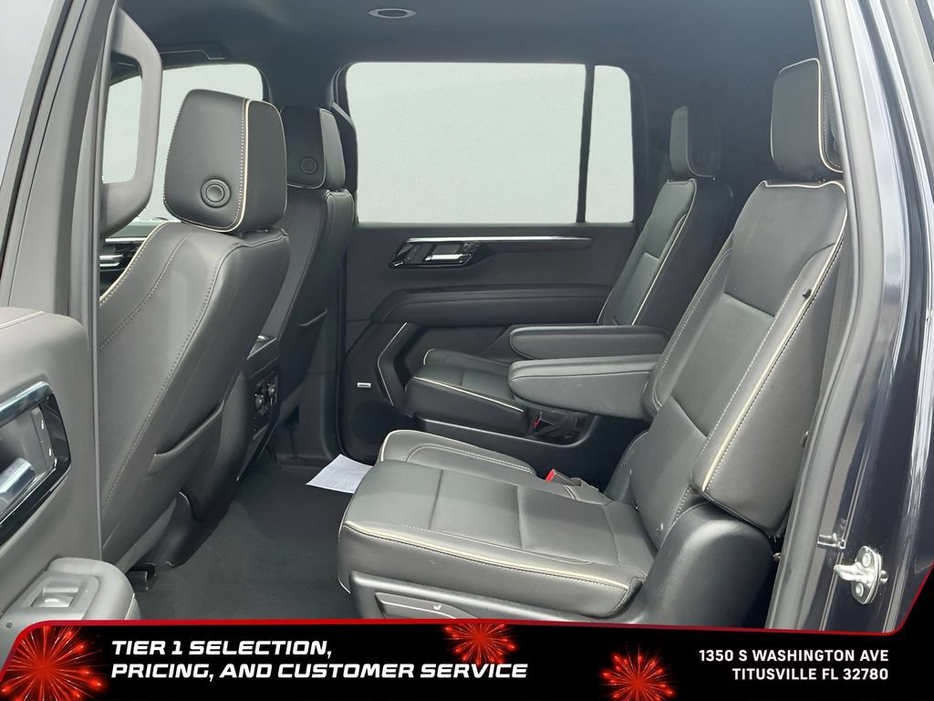 Used 2025 Chevrolet Suburban Premier RWD image 26