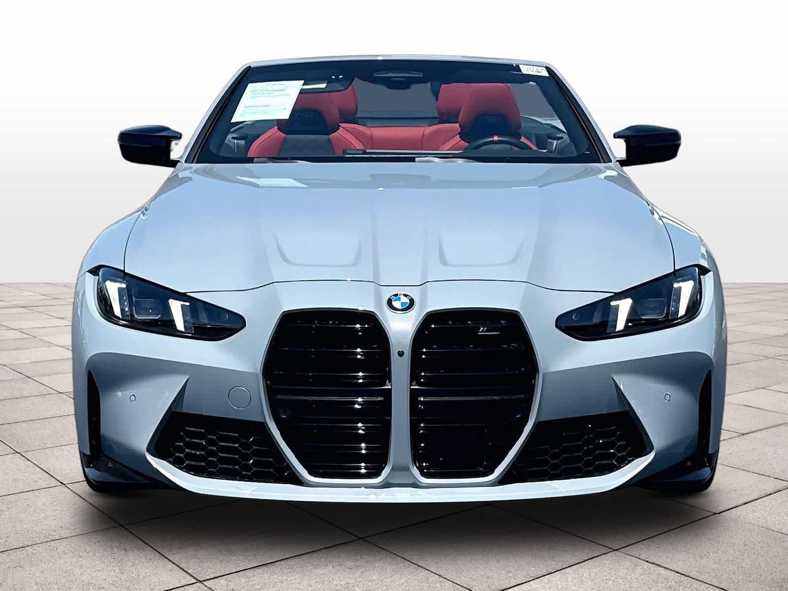 Used 2025 BMW M4 xDrive Competition AWD/4WD image 2
