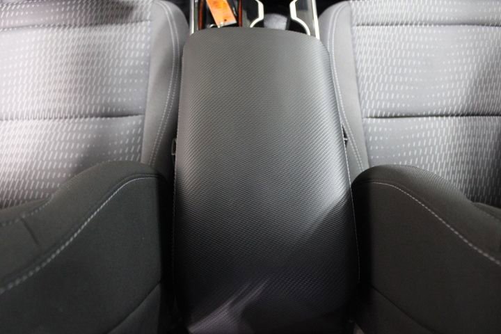 Used 2025 Chevrolet Equinox LT image 30