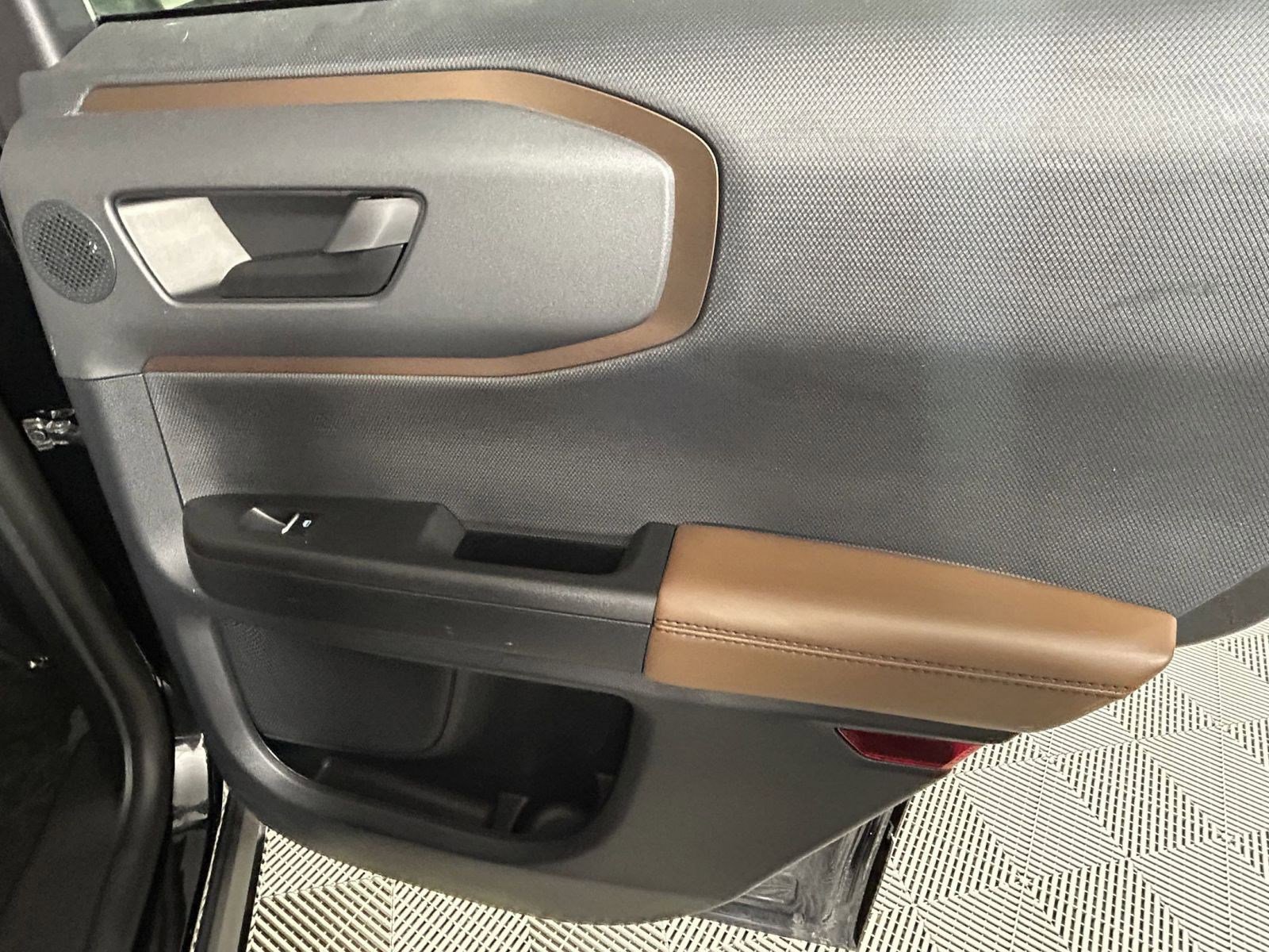 Used 2023 Ford Bronco Sport Badlands w/ Premium Package image 14