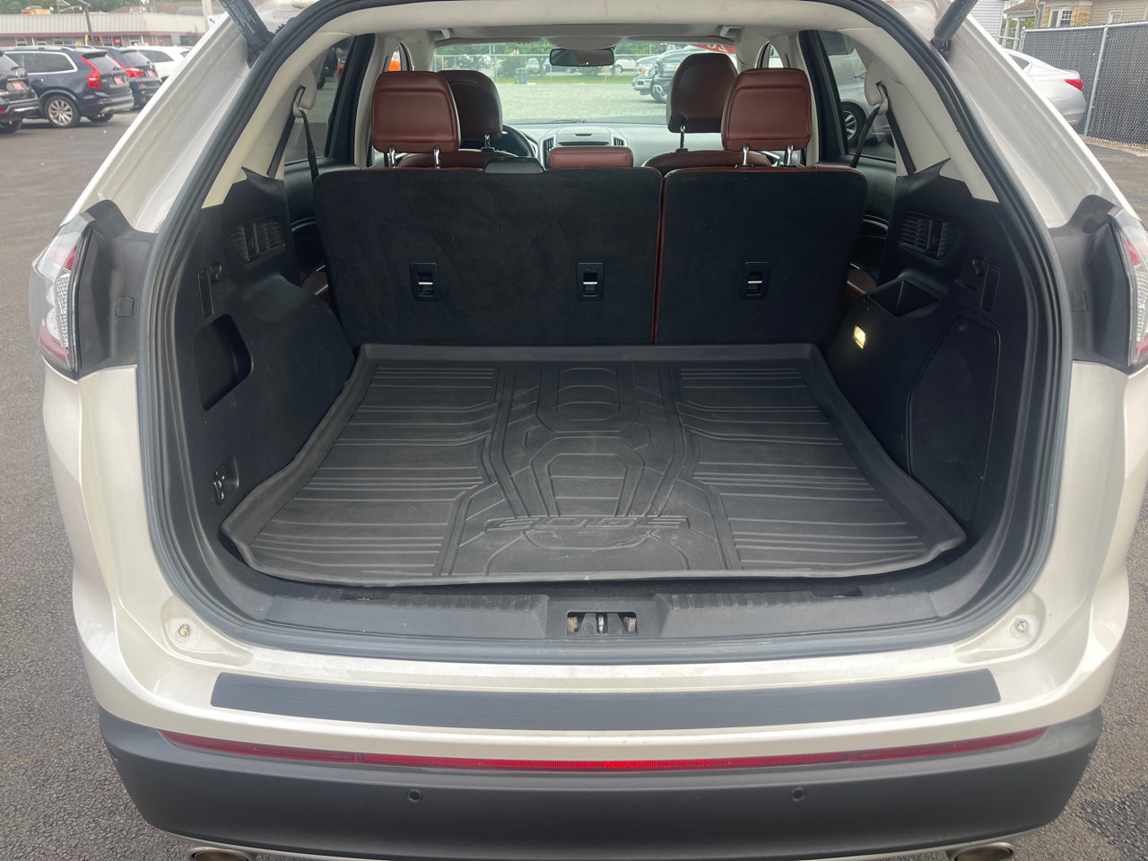 Used 2016 Ford Edge Titanium w/ Equipment Group 302A image 21