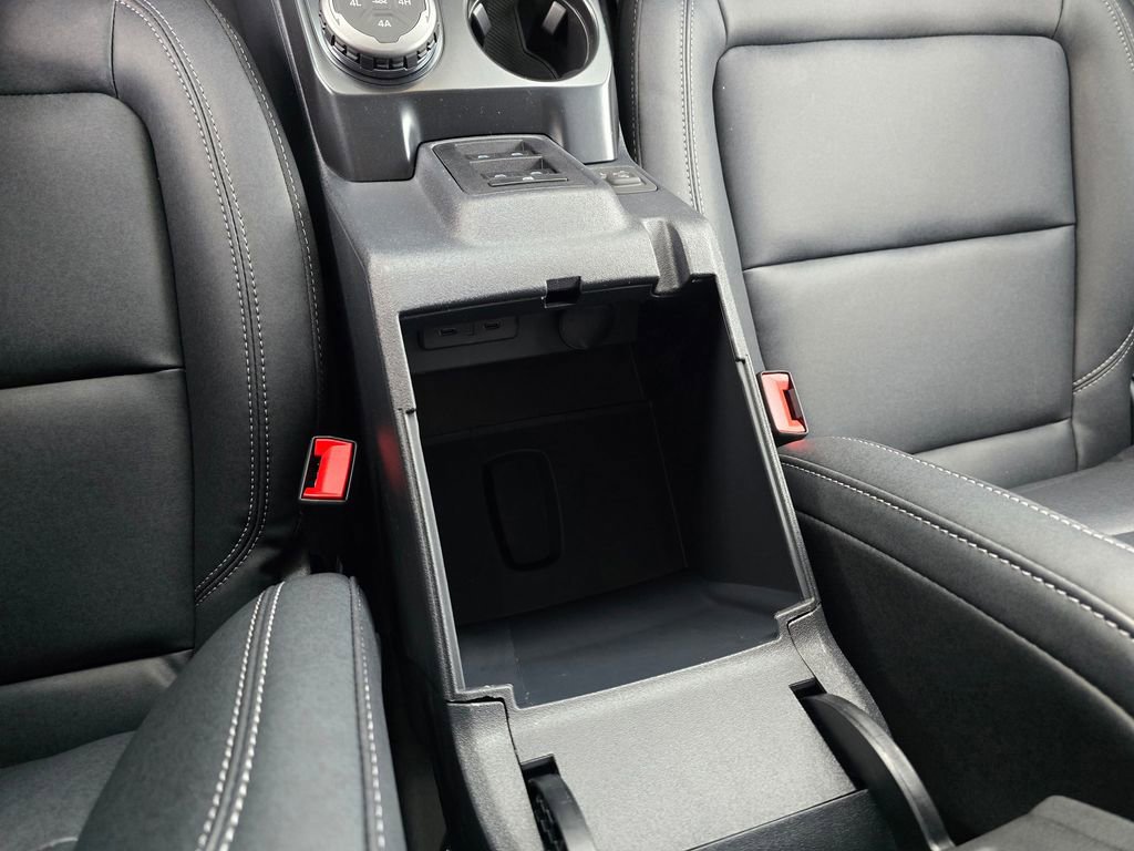 New 2026 Ford Bronco Badlands image 16