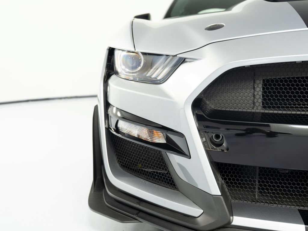 Used 2021 Ford Mustang Shelby GT500 w/ Handling Package RWD image 49