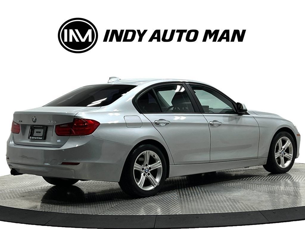 Used 2013 BMW 328i xDrive Sedan AWD/4WD image 4
