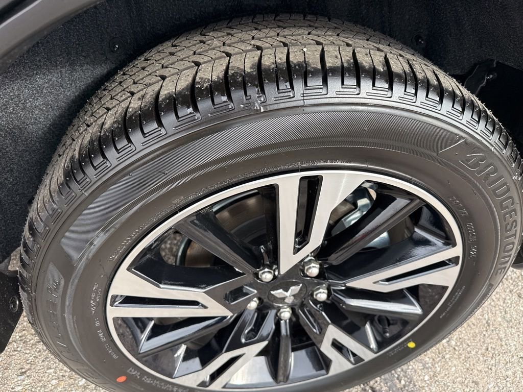 New 2026 Mitsubishi Eclipse Cross SEL image 11