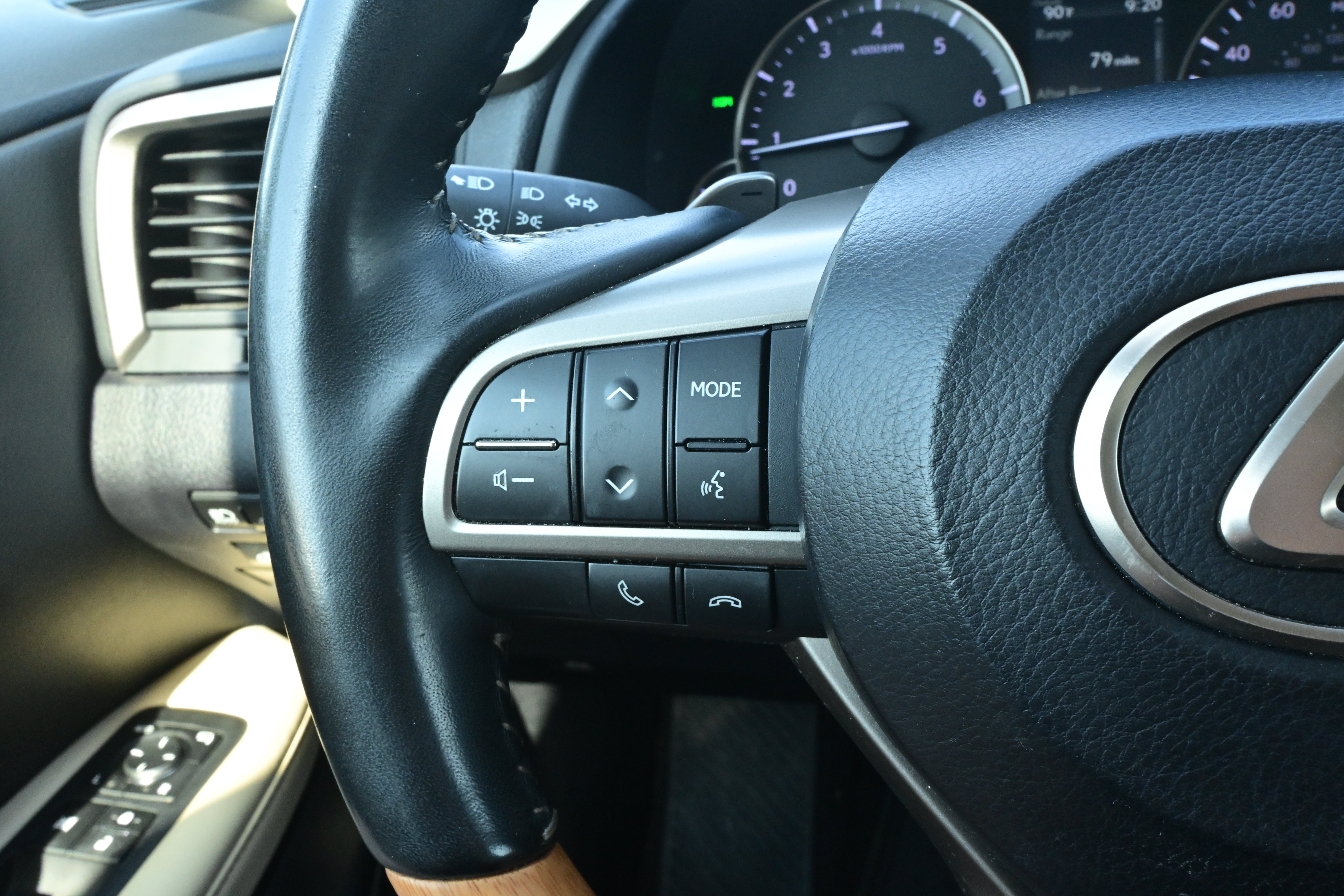 Used 2021 Lexus RX 350 FWD w/ Premium Package image 18