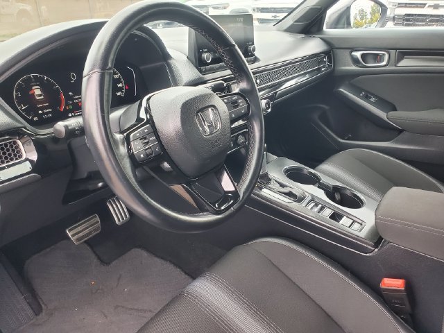 Used 2025 Honda Civic Sport image 10