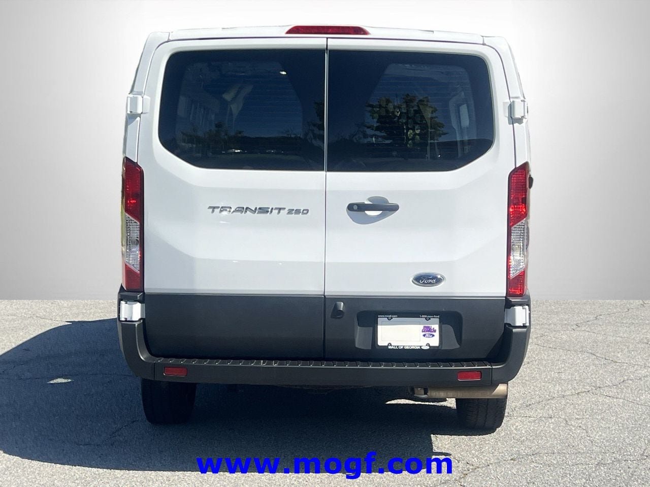 Used 2025 Ford Transit 250 Low Roof w/ Exterior Upgrade Package RWD image 25