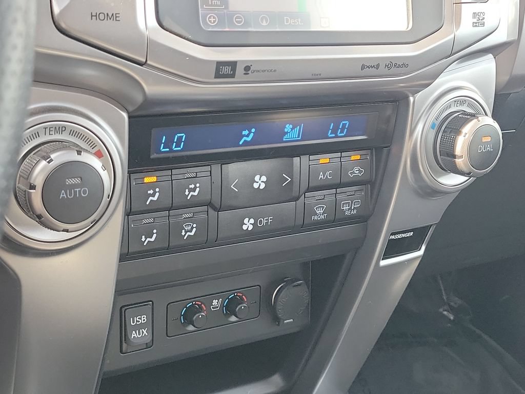 Used 2019 Toyota 4Runner Limited AWD/4WD image 18