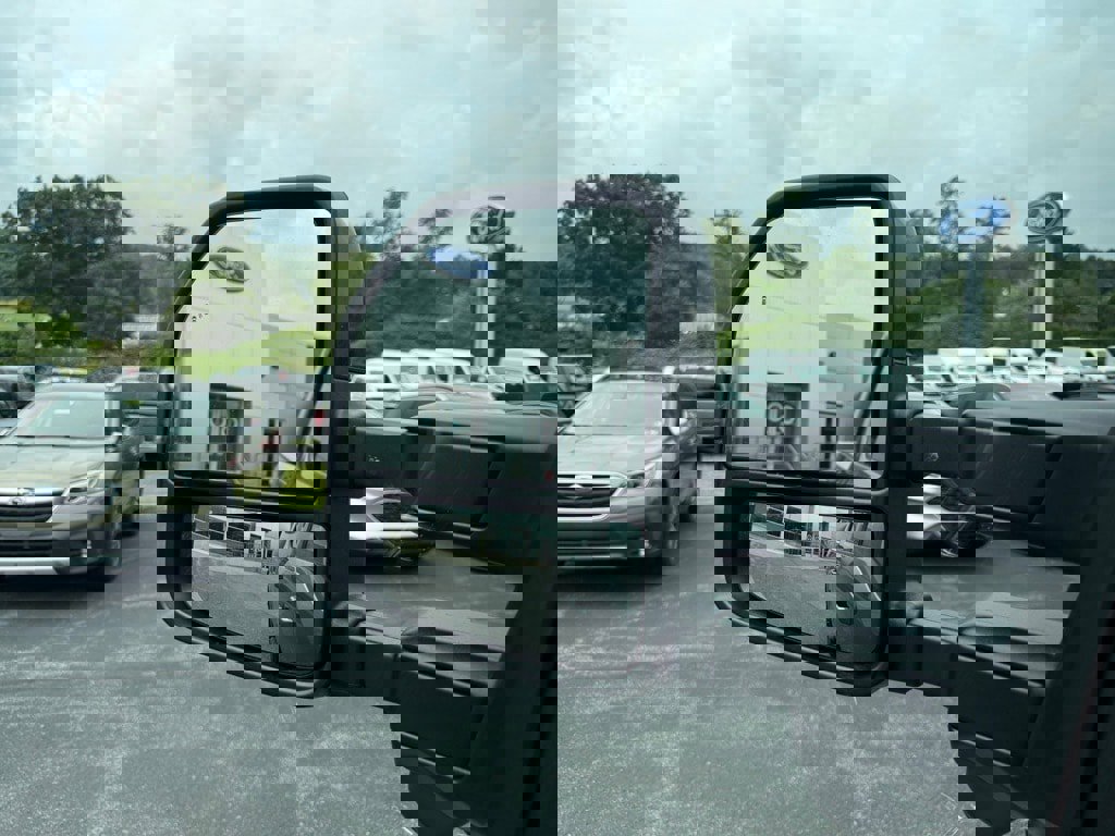 New 2025 Ford F250 Lariat w/ Lariat Ultimate Package image 31